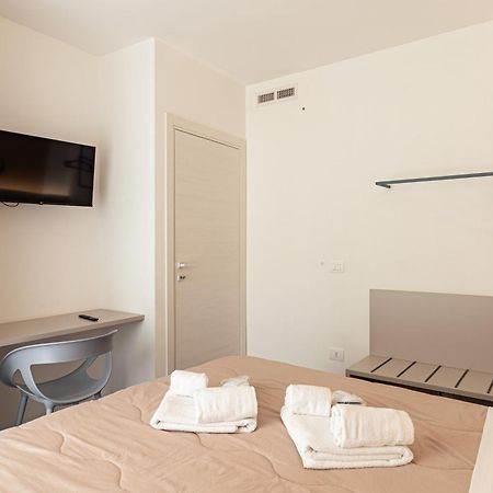 Vilu Suite Centro โปลีญาโนอามาเร ภายนอก รูปภาพ