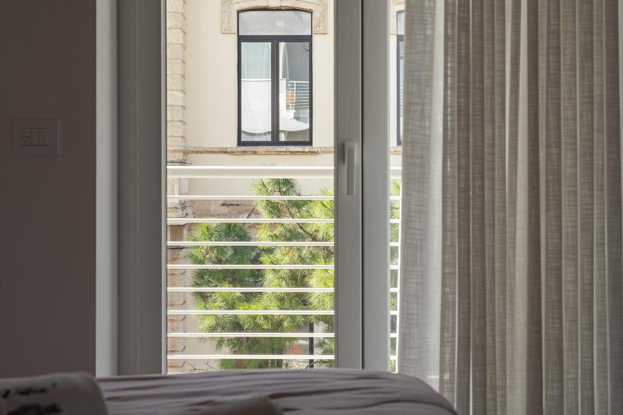 Vilu Suite Centro โปลีญาโนอามาเร ภายนอก รูปภาพ