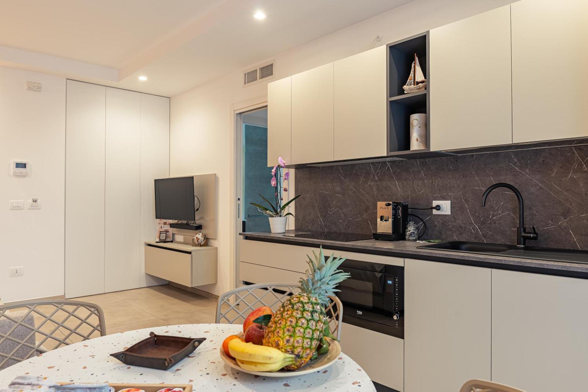 Vilu Suite Centro โปลีญาโนอามาเร ภายนอก รูปภาพ