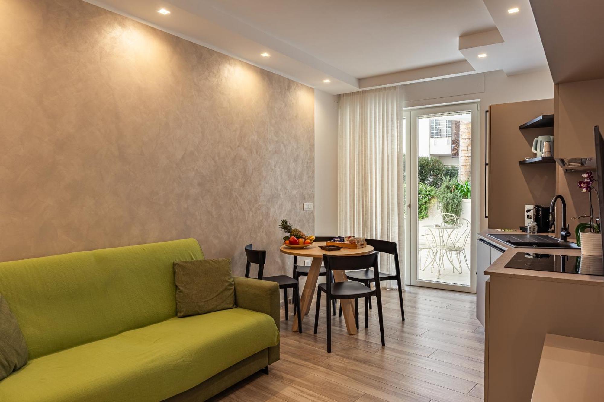 Vilu Suite Centro โปลีญาโนอามาเร ภายนอก รูปภาพ